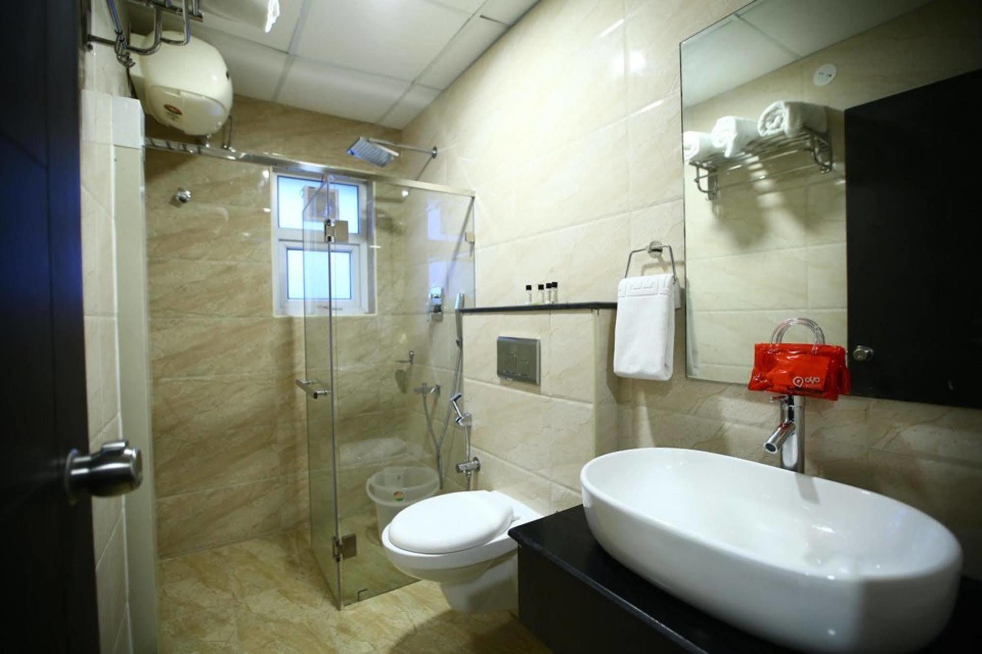 Fabhotel Alreef Residency Chennai Eksteriør billede