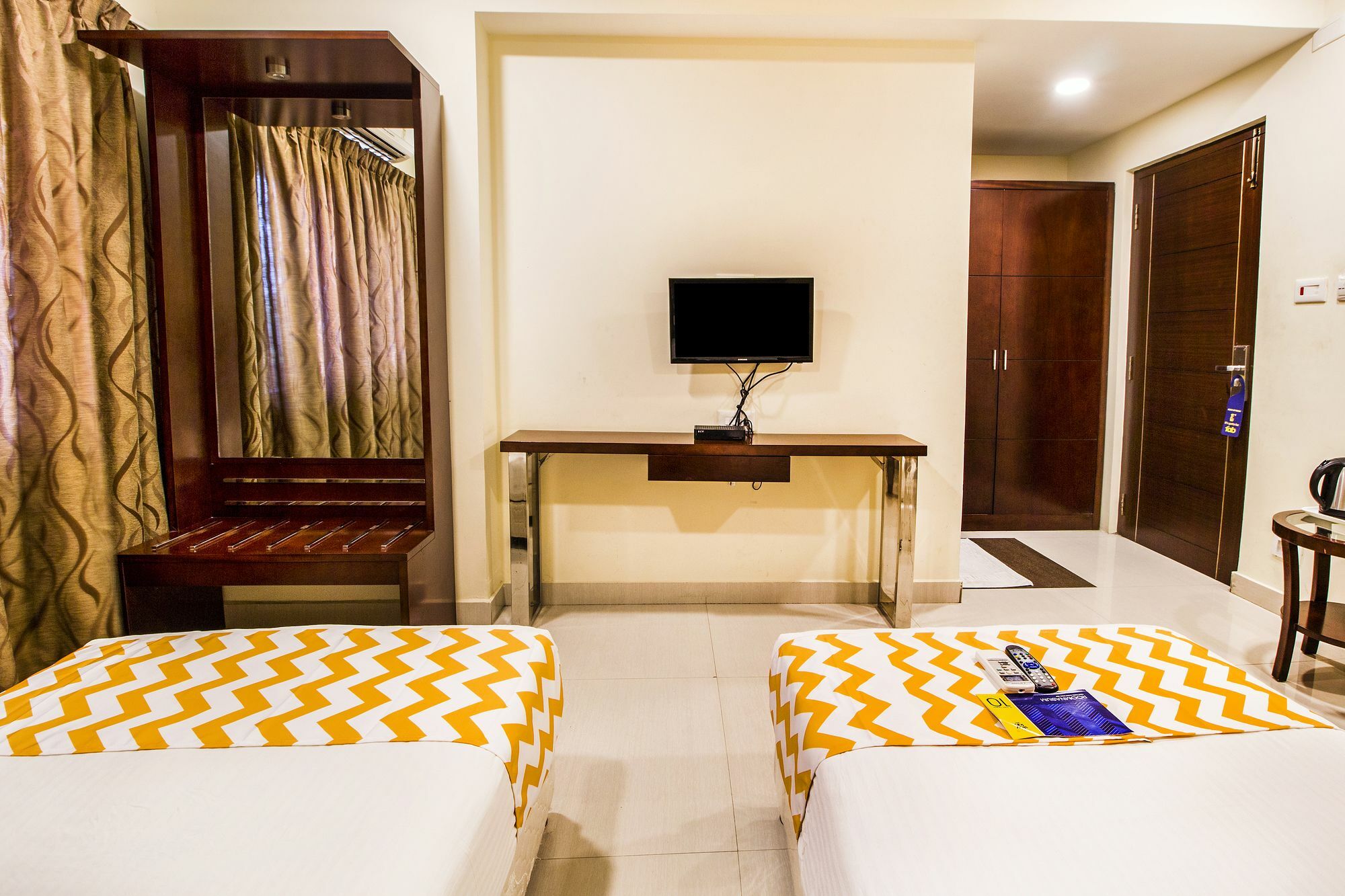 Fabhotel Alreef Residency Chennai Eksteriør billede